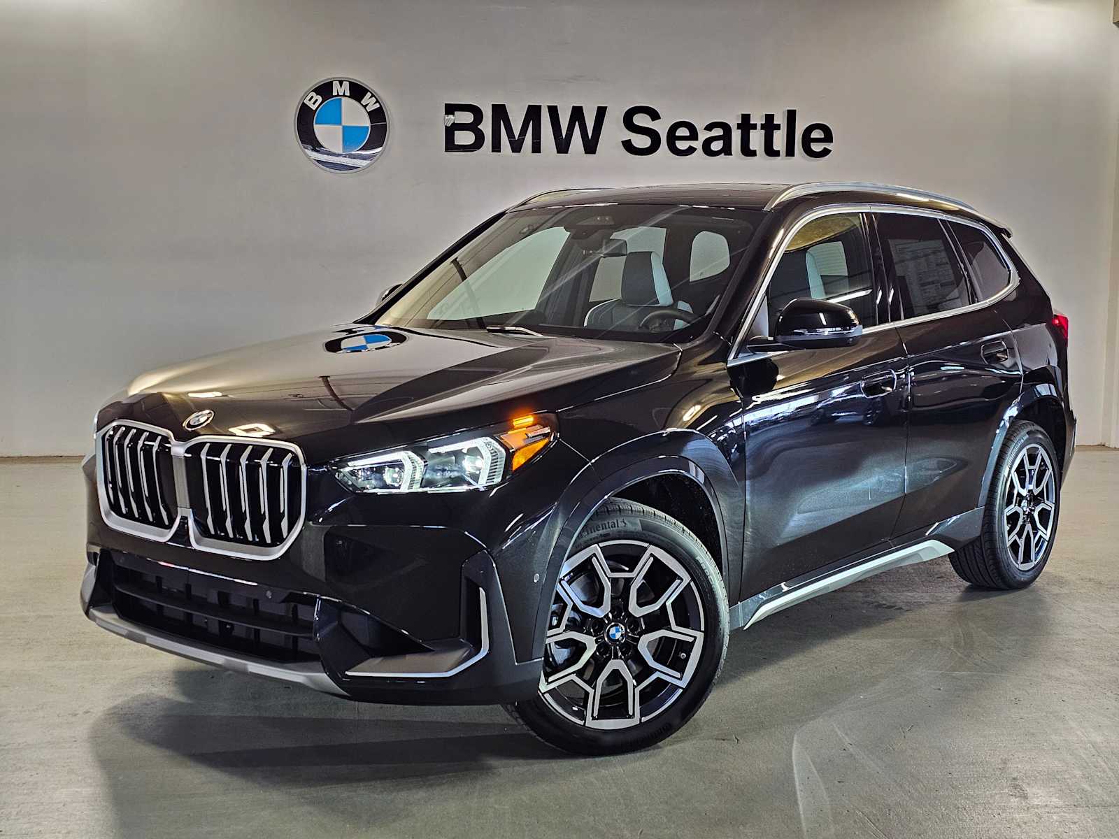 Thumbnail: 2026 BMW X1 - 1