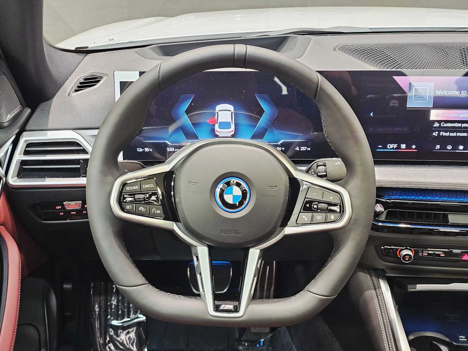 Thumbnail: 2025 BMW i4 - 11