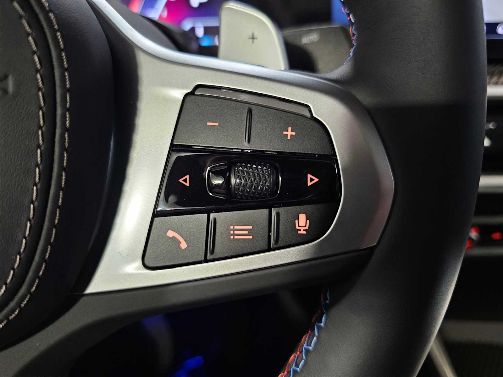 Thumbnail: 2026 BMW X6 - 19