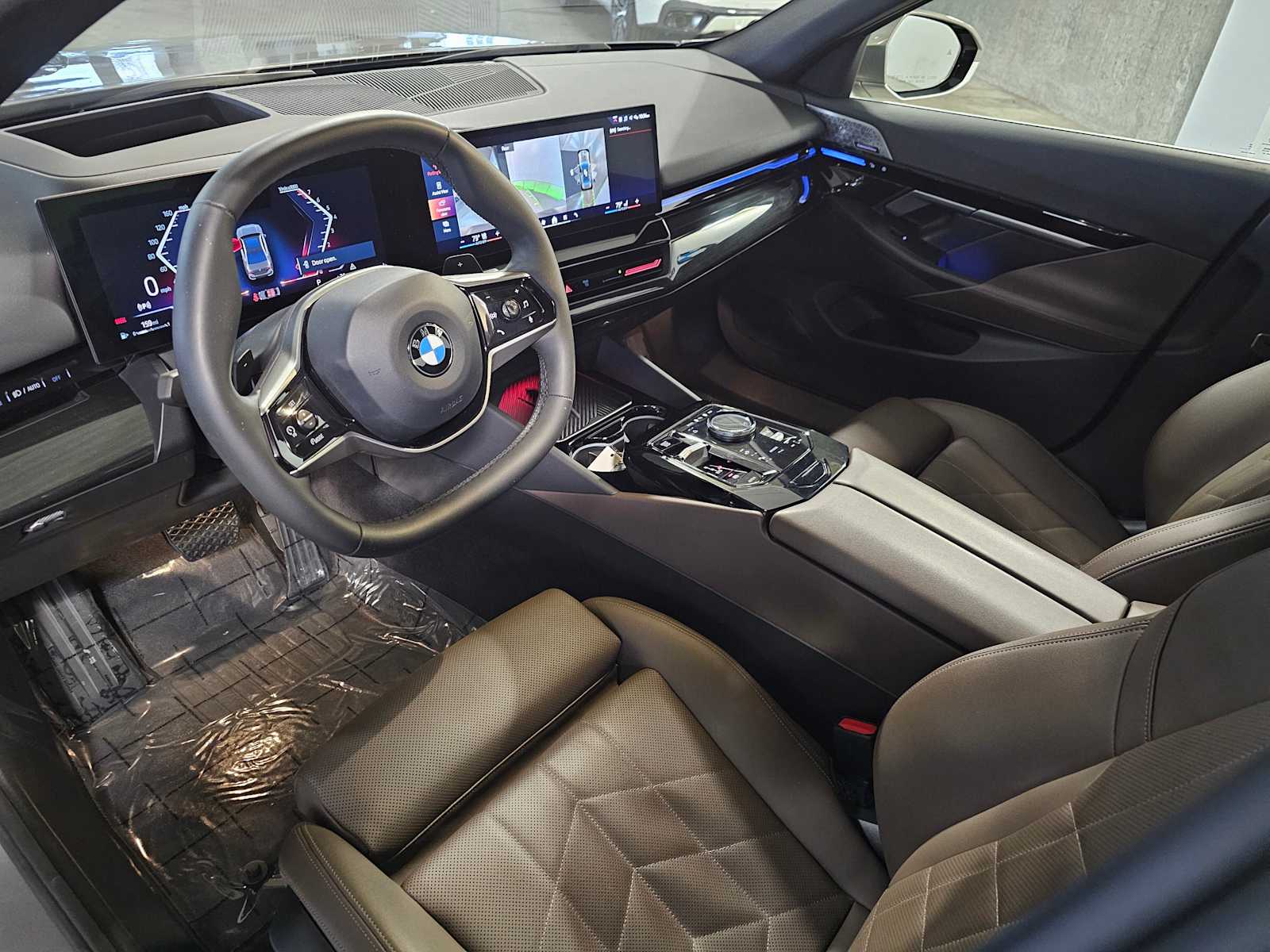 Thumbnail: 2024 BMW 5 Series - 2