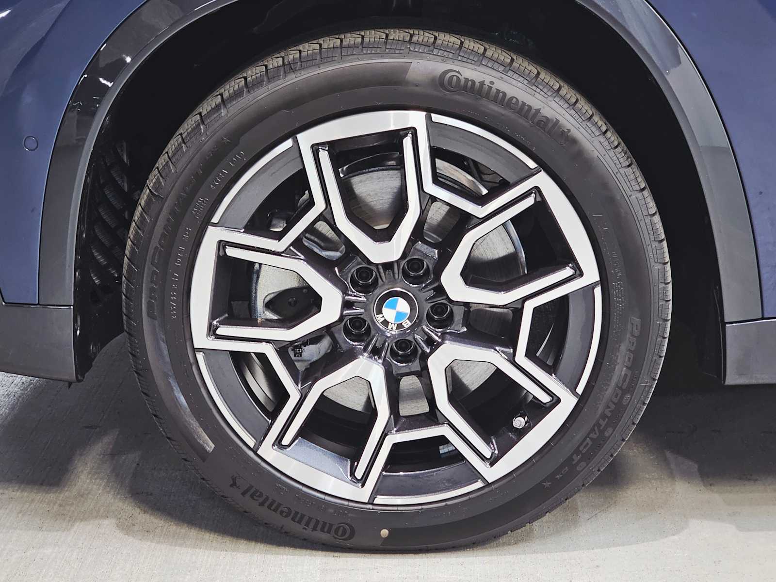 Thumbnail: 2026 BMW X1 - 8