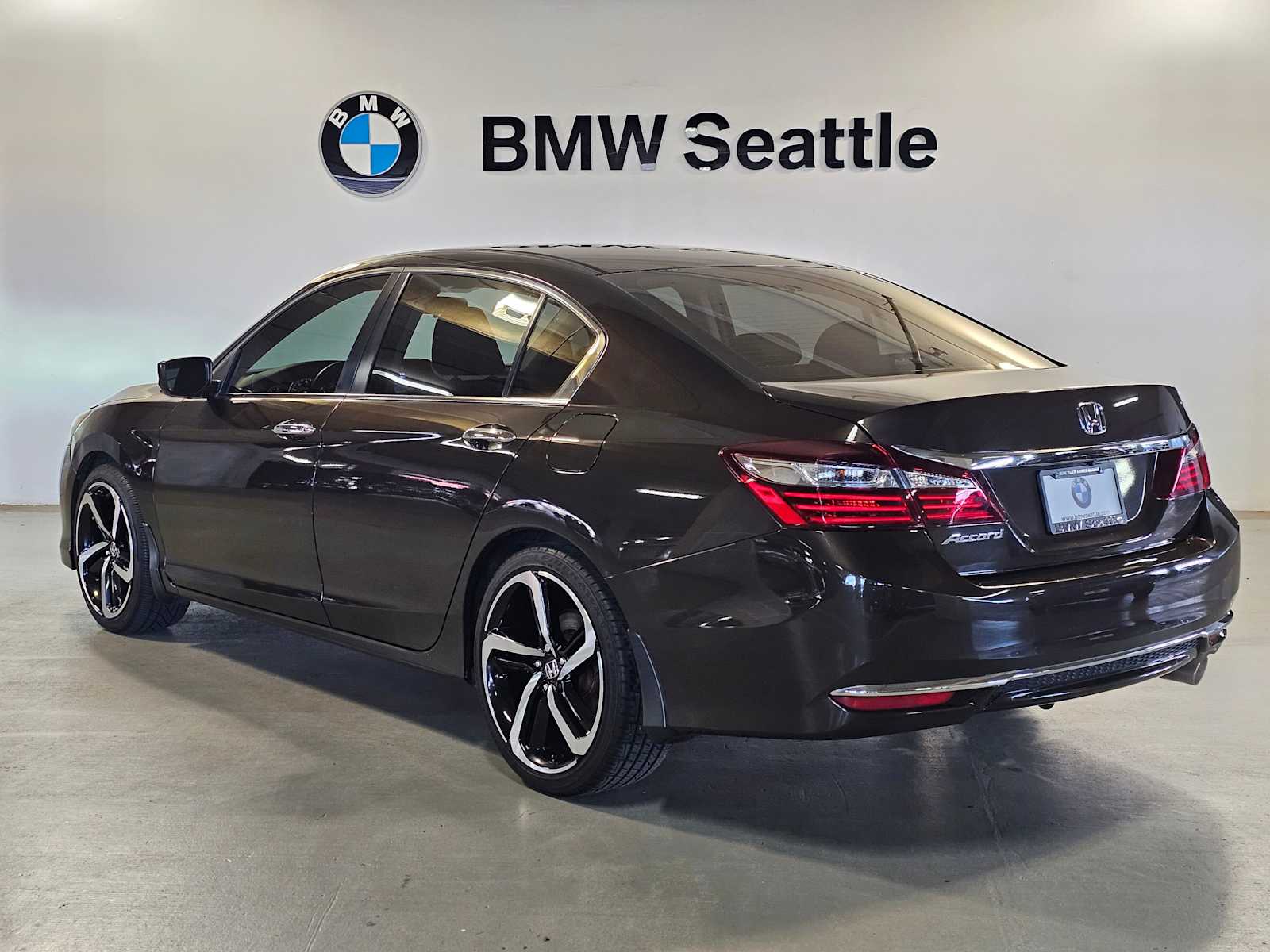 Thumbnail: 2016 Honda Accord - 4