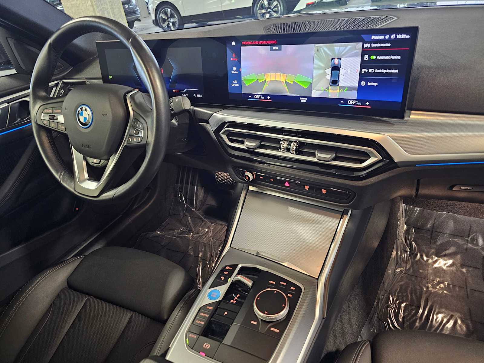 Thumbnail: 2023 BMW i4 - 43