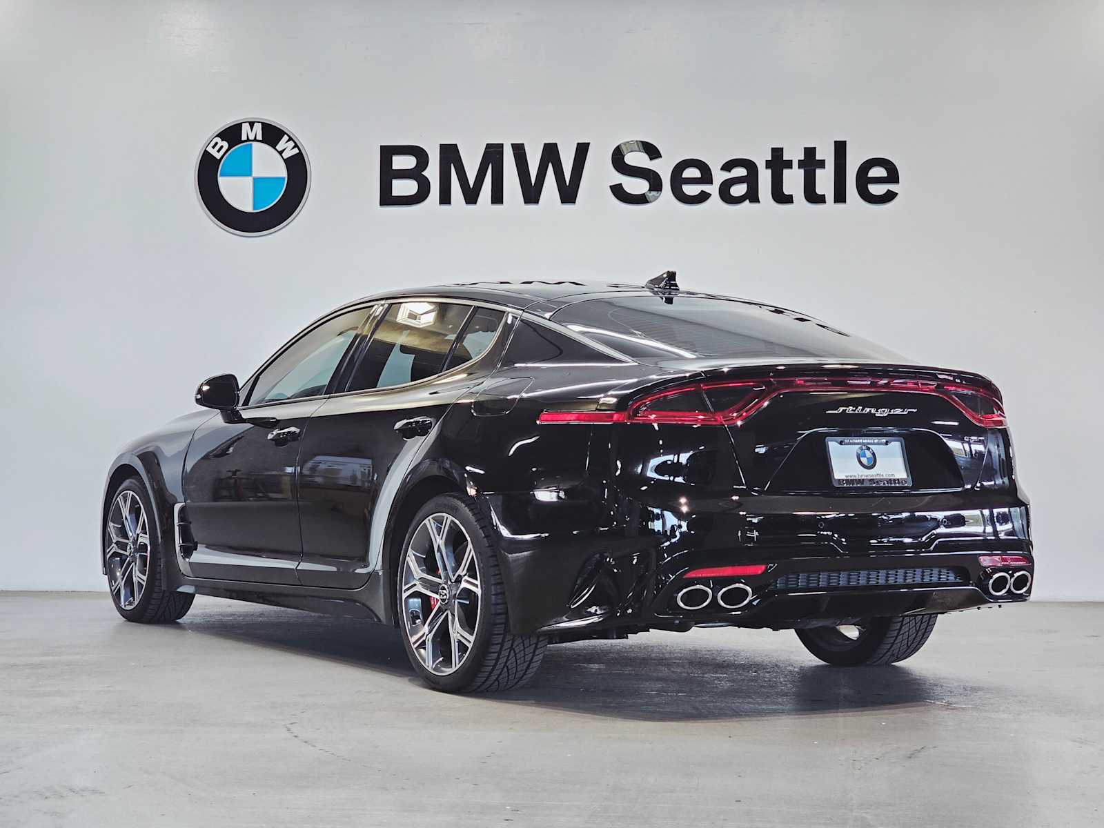Thumbnail: 2020 Kia Stinger - 4