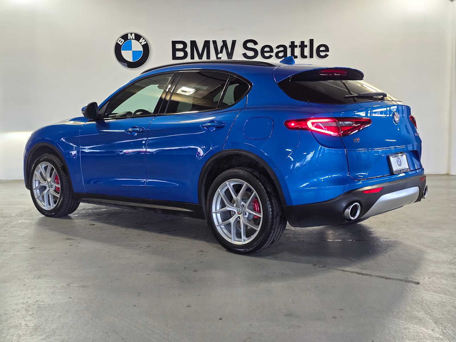 Thumbnail: 2018 Alfa Romeo Stelvio - 4