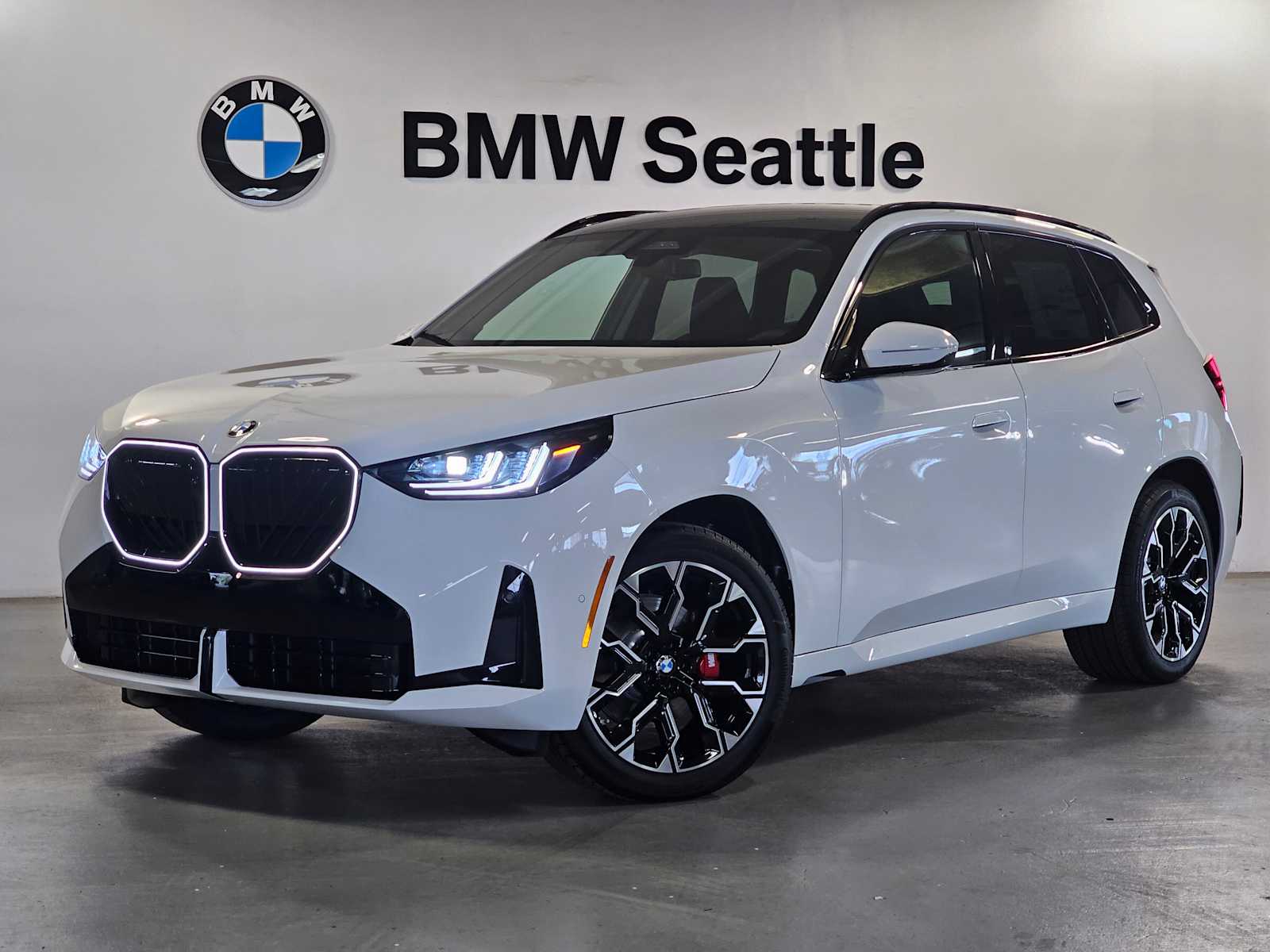Thumbnail: 2026 BMW X3 - 1