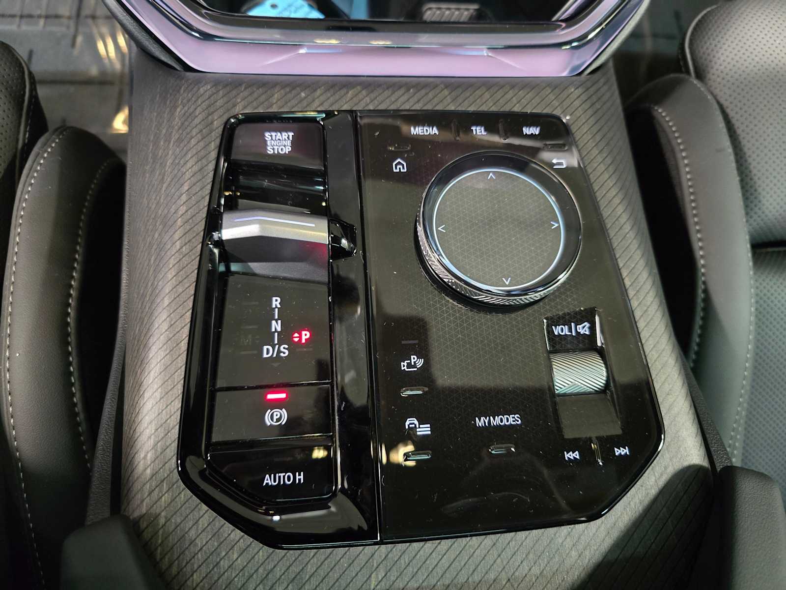 Thumbnail: 2026 BMW X3 - 21