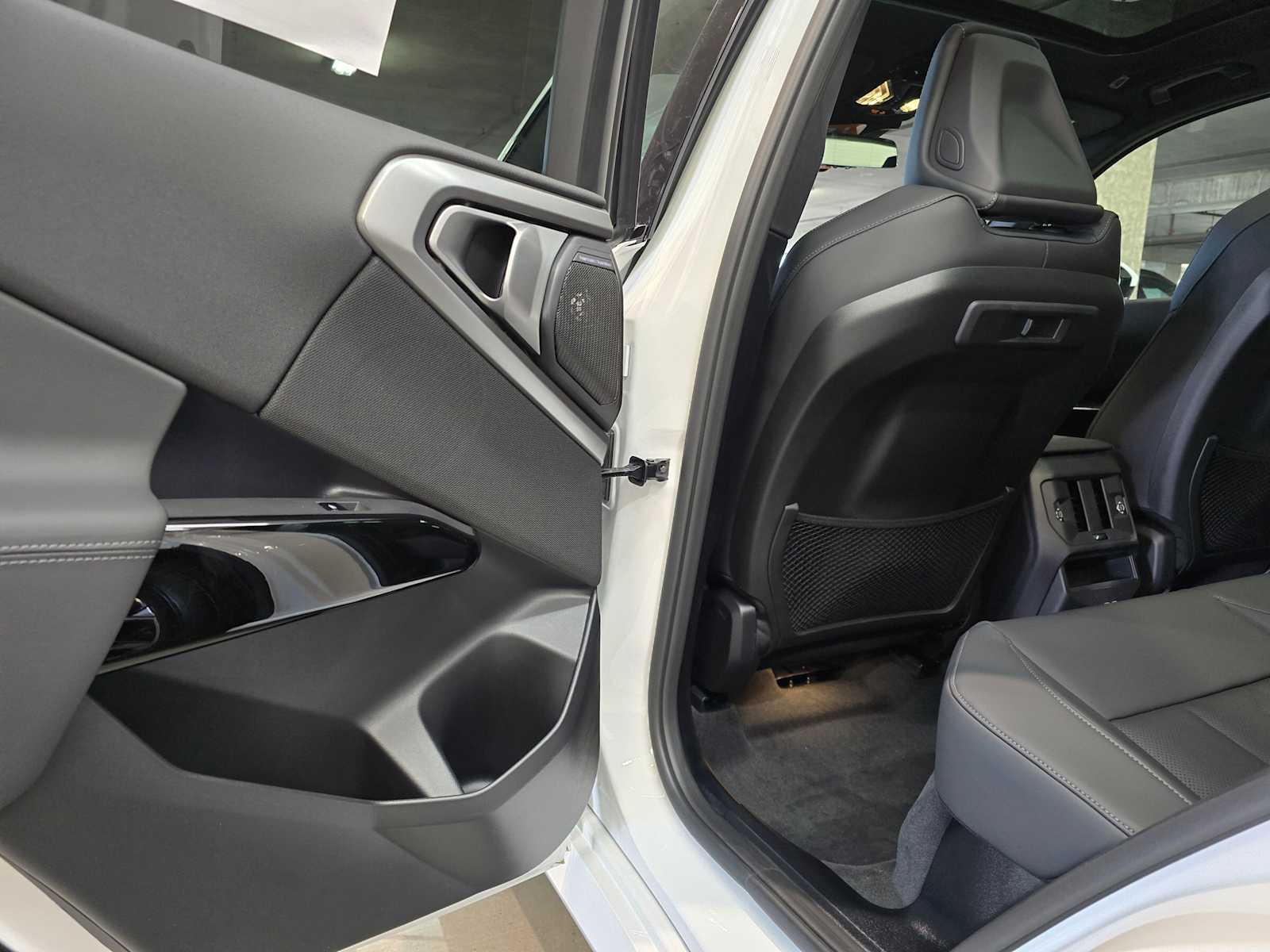 Thumbnail: 2026 BMW X3 - 25