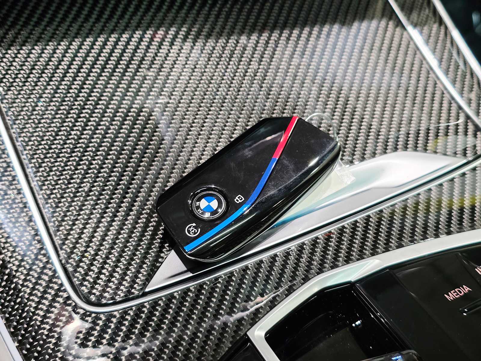 Thumbnail: 2026 BMW X7 - 31