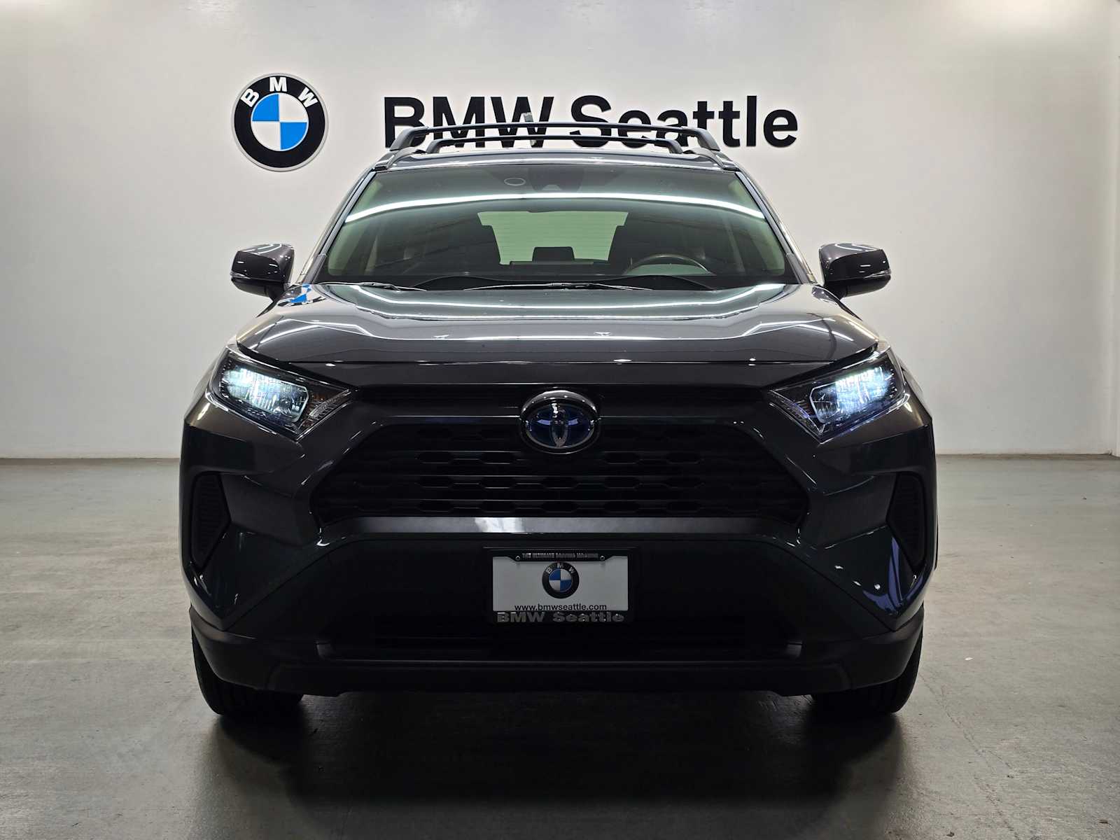 Thumbnail: 2022 Toyota RAV4 - 6