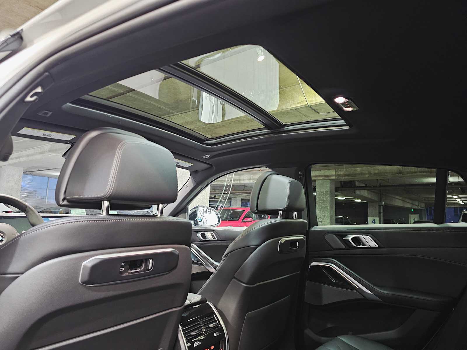 Thumbnail: 2026 BMW X6 - 26