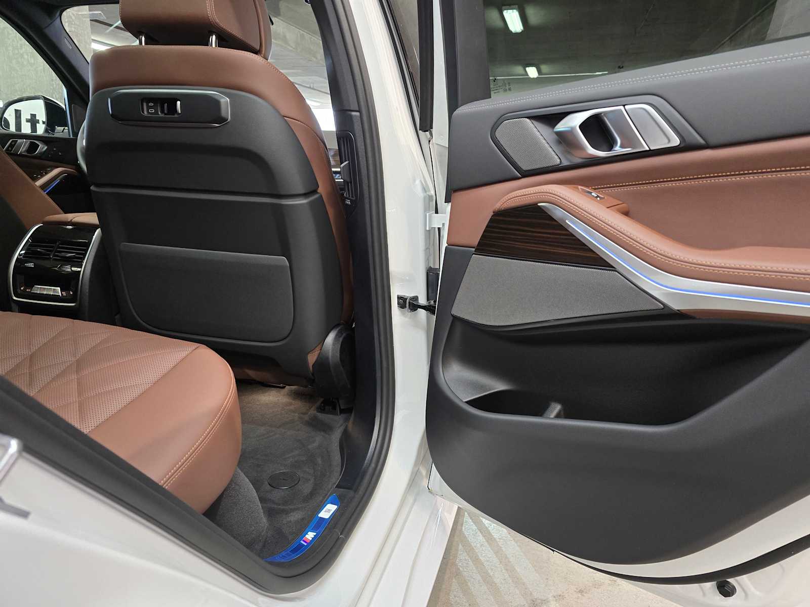 Thumbnail: 2026 BMW X5 - 28