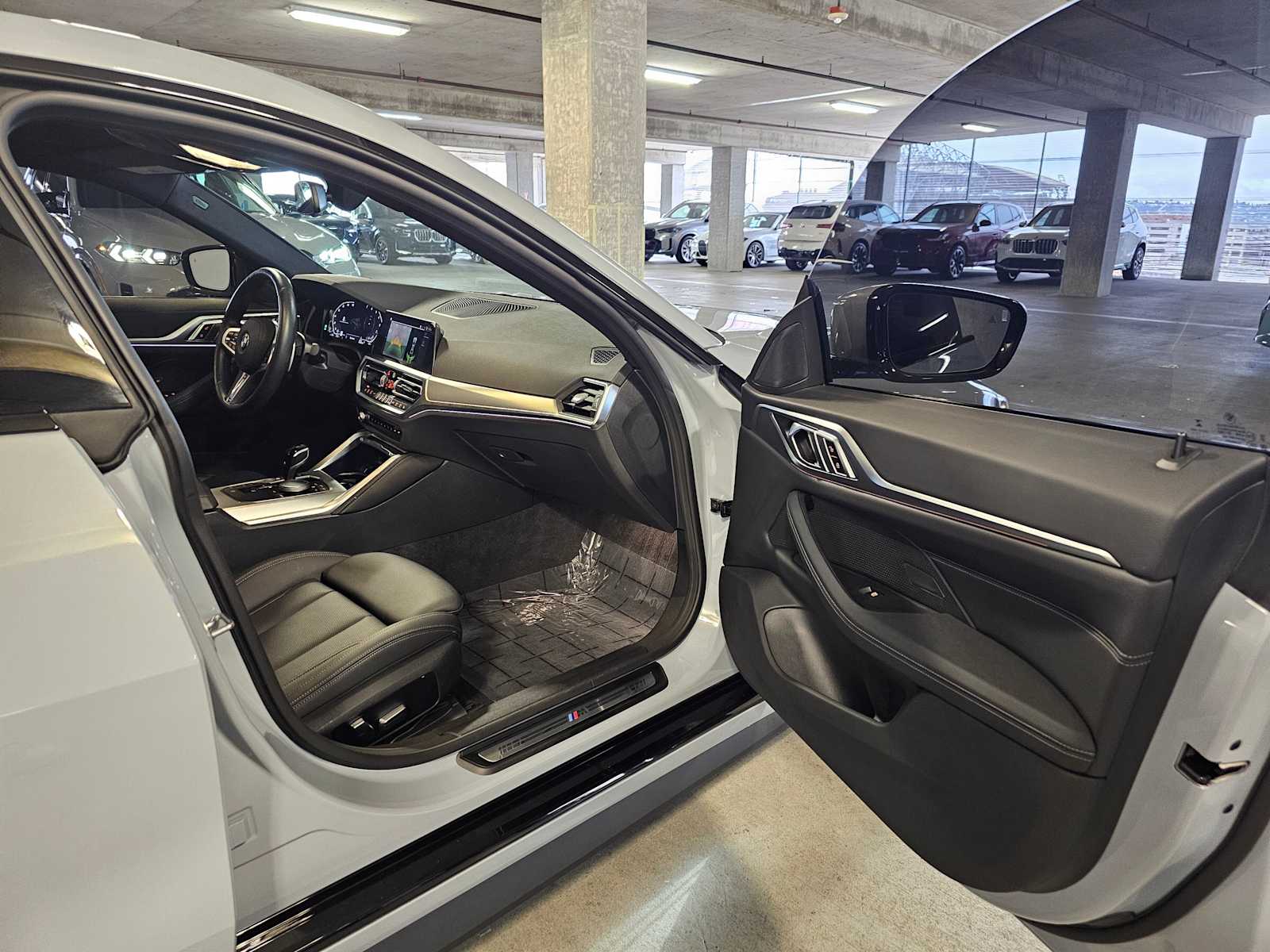 Thumbnail: 2023 BMW 4 Series - 40