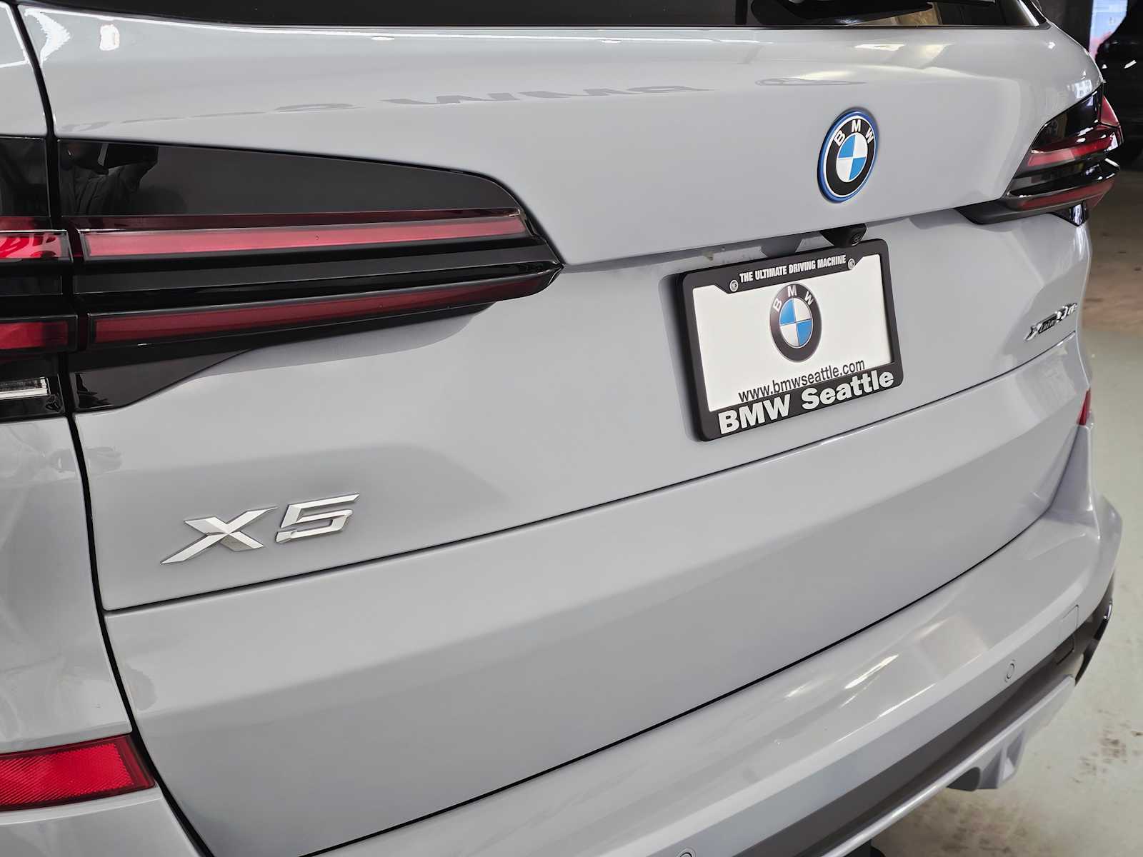 Thumbnail: 2026 BMW X5 - 7