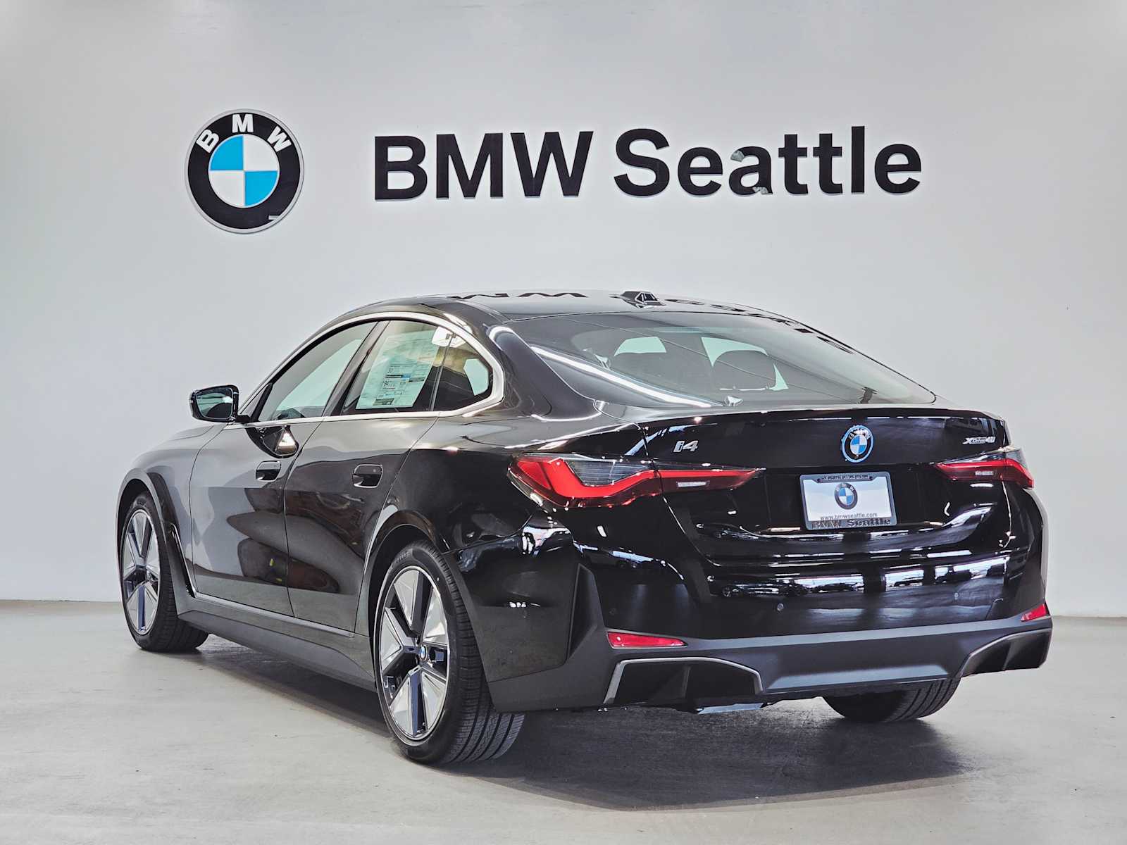 Thumbnail: 2025 BMW i4 - 4