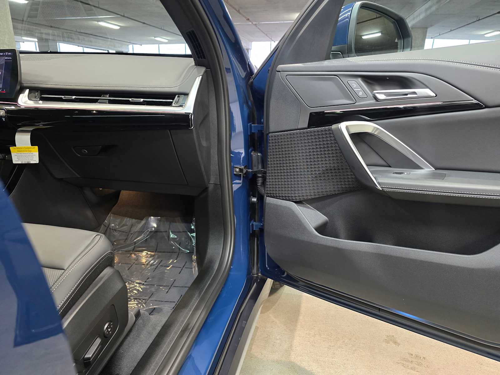 Thumbnail: 2026 BMW X1 - 30