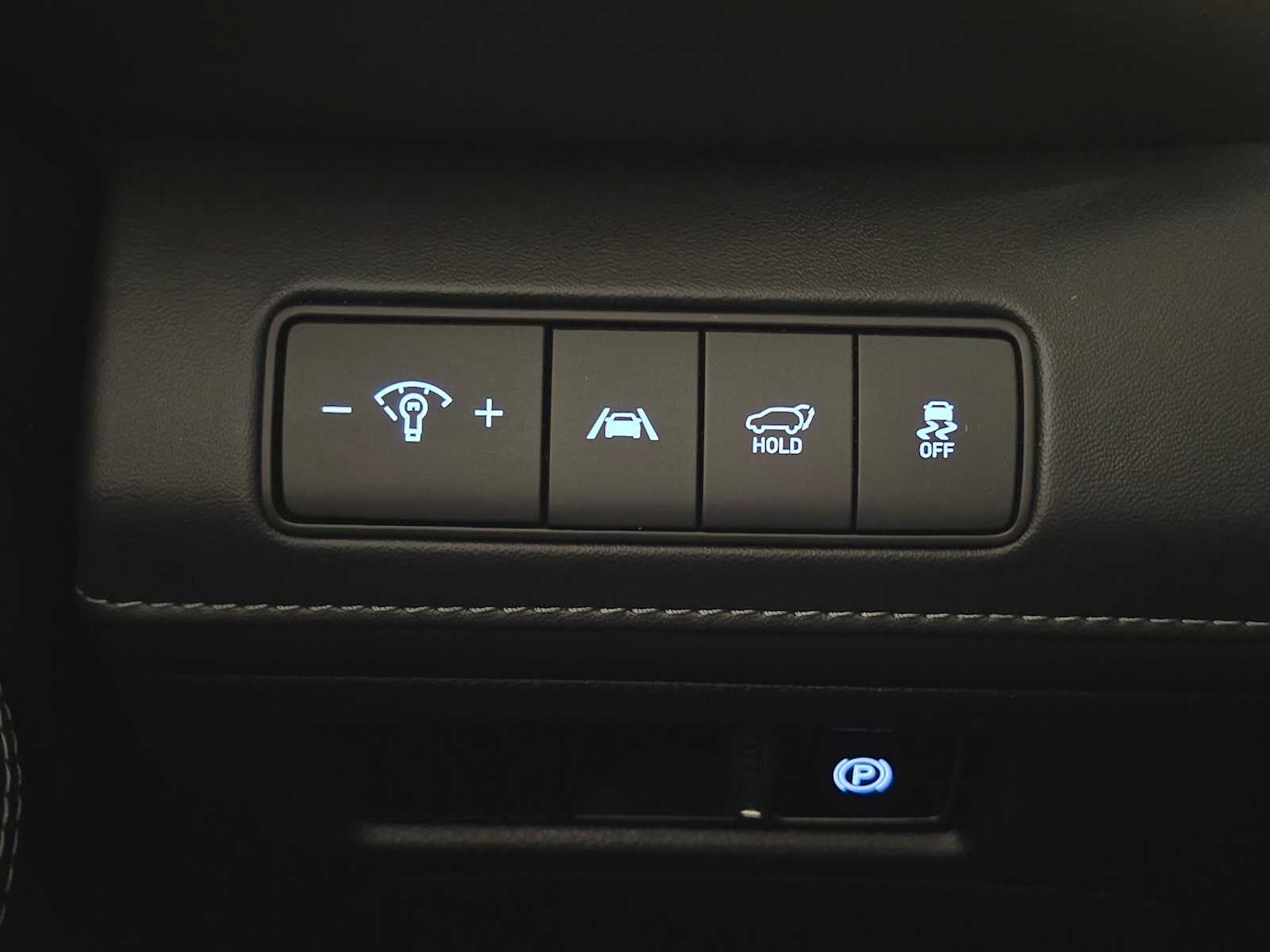 Thumbnail: 2022 Hyundai Santa Fe - 23