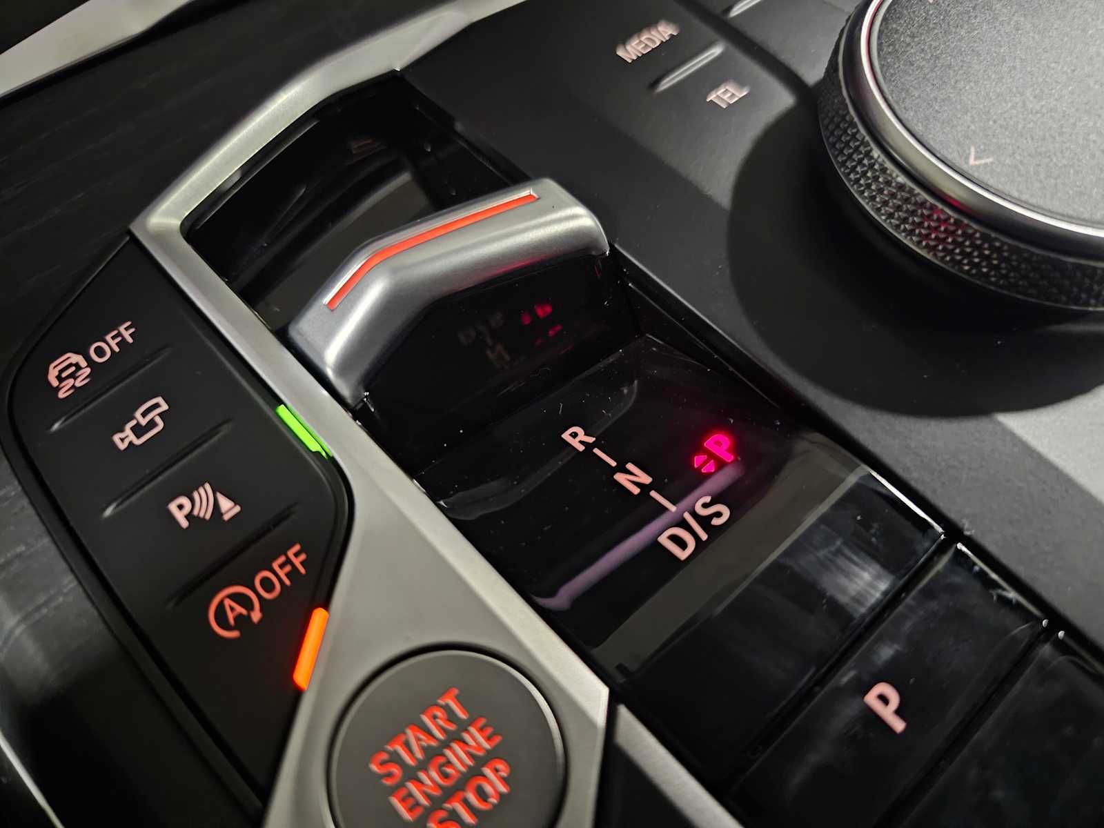 Thumbnail: 2026 BMW 3 Series - 26