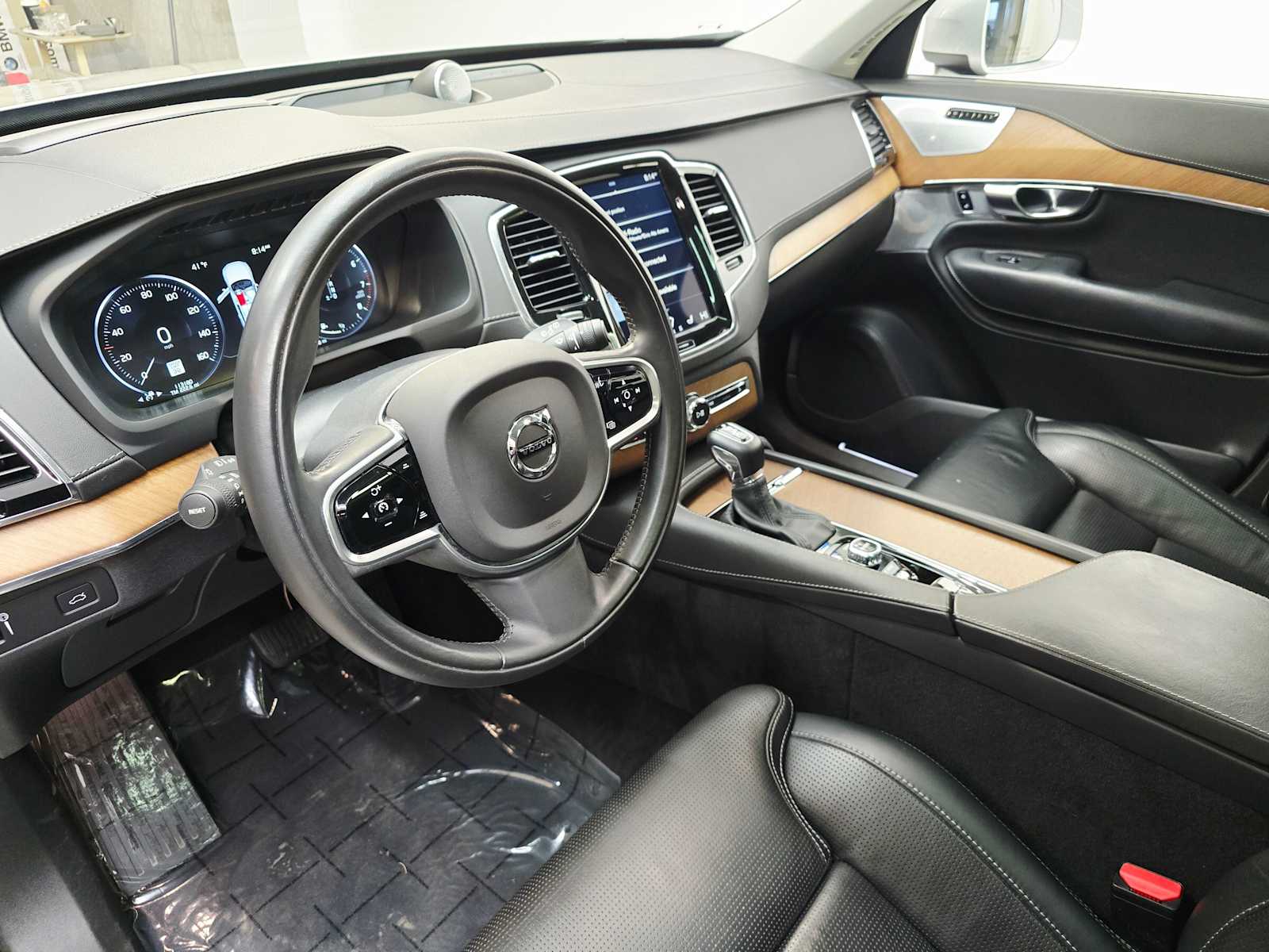 Thumbnail: 2017 Volvo XC90 - 2