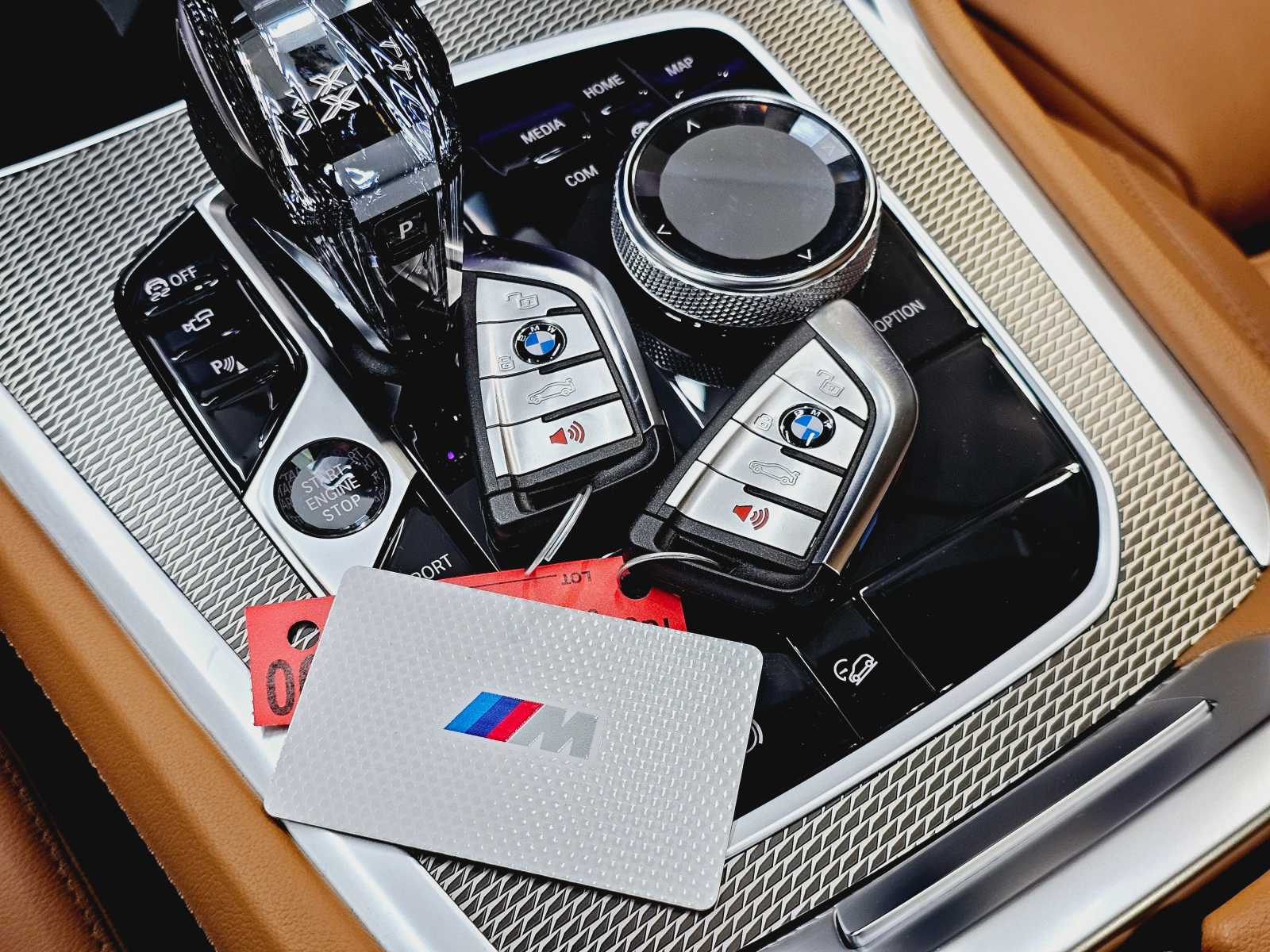 Thumbnail: 2021 BMW X6 - 37