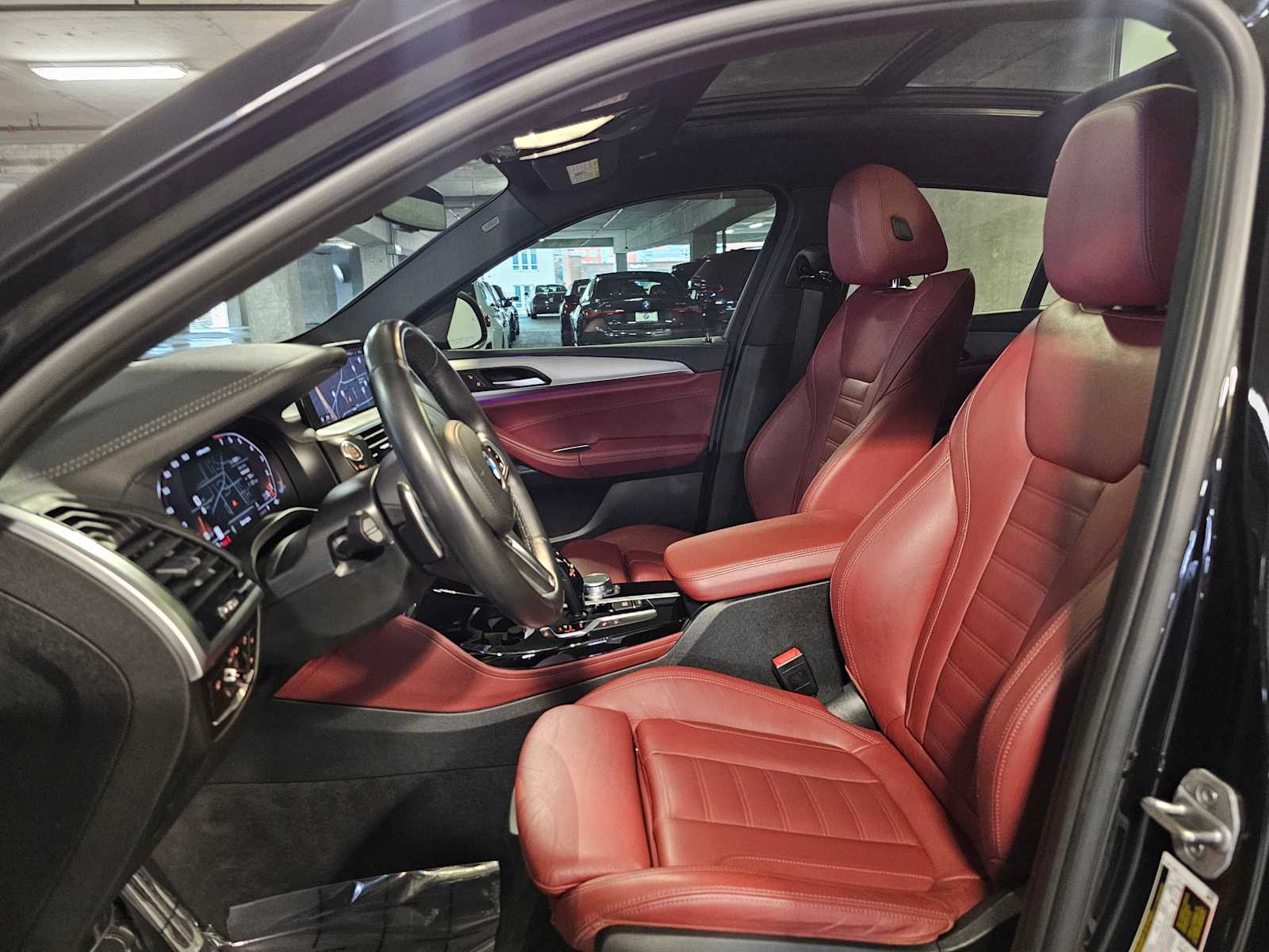 Thumbnail: 2021 BMW X4 - 28