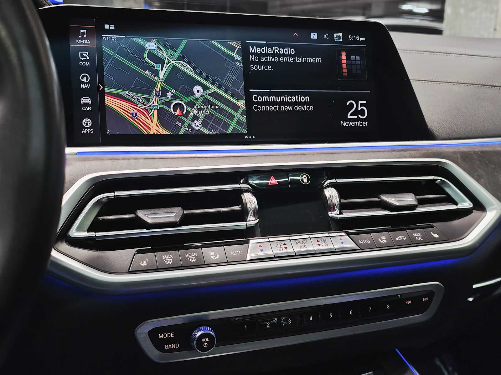 Thumbnail: 2022 BMW X5 - 16