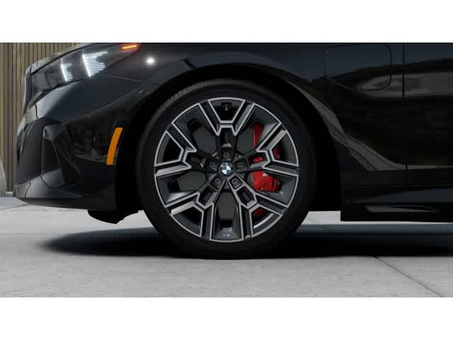 Thumbnail: 2026 BMW 5 Series - 7