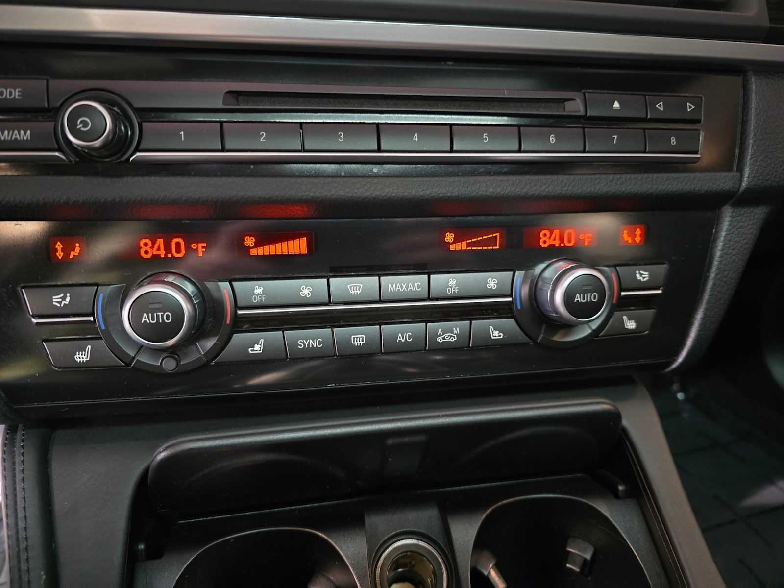 Thumbnail: 2015 BMW M5 - 16