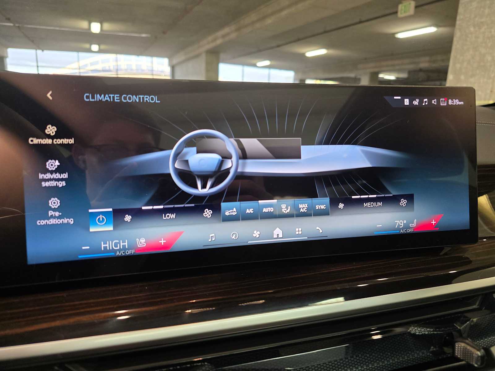 Thumbnail: 2026 BMW X5 - 15