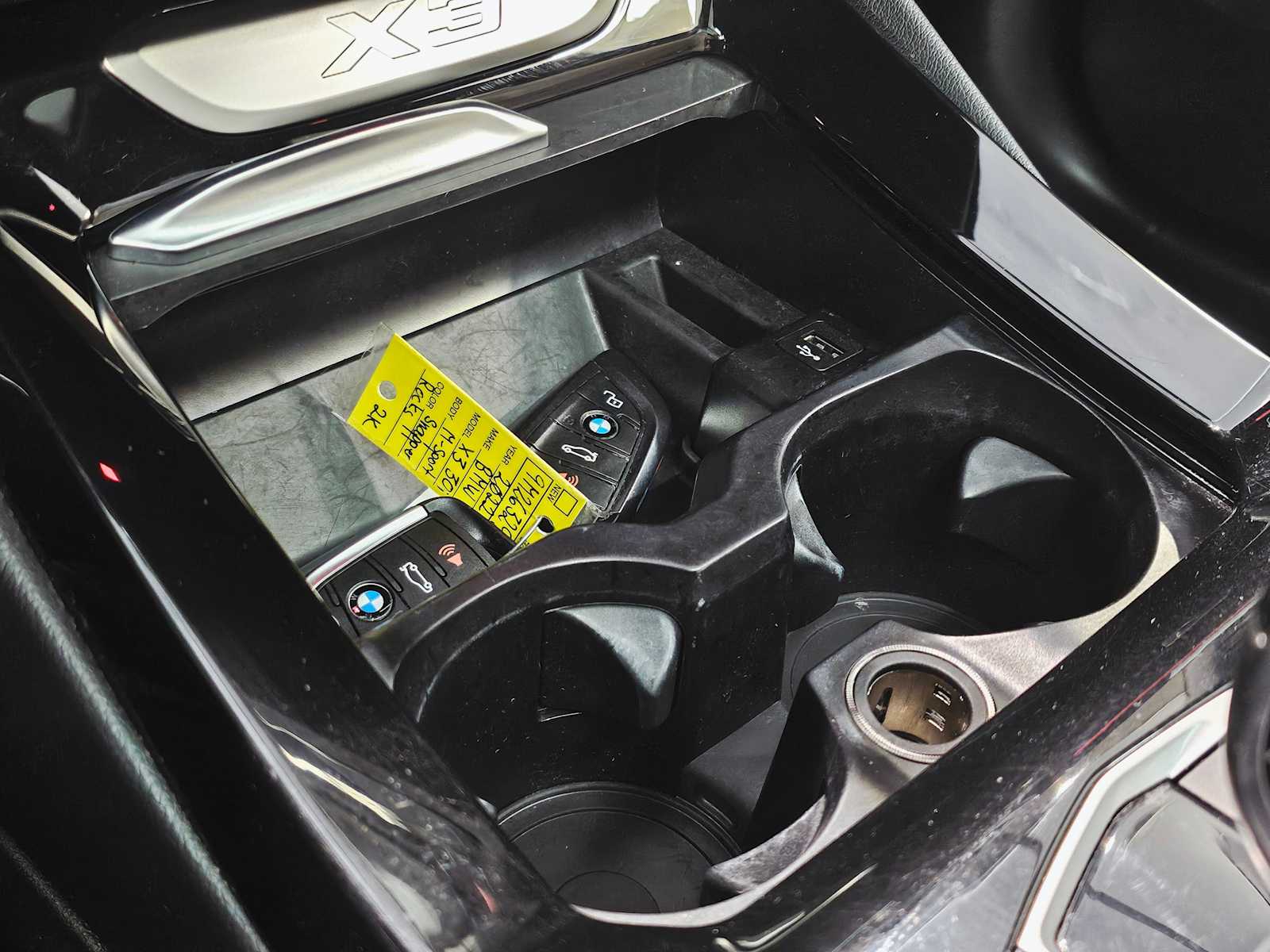 Thumbnail: 2022 BMW X3 - 16