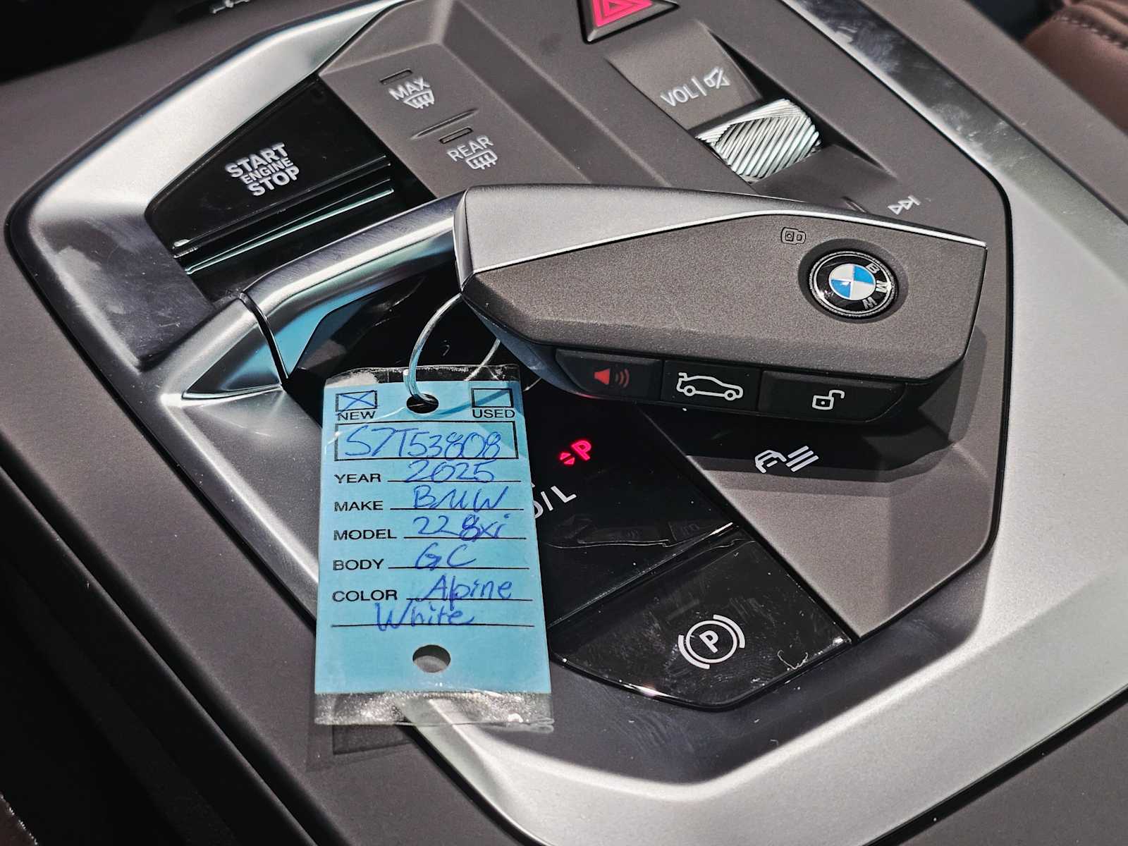 Thumbnail: 2025 BMW 2 Series - 30