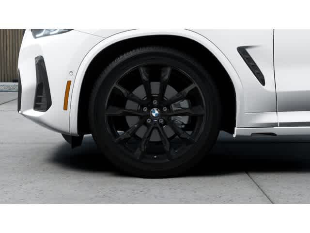 Thumbnail: 2025 BMW X4 - 7