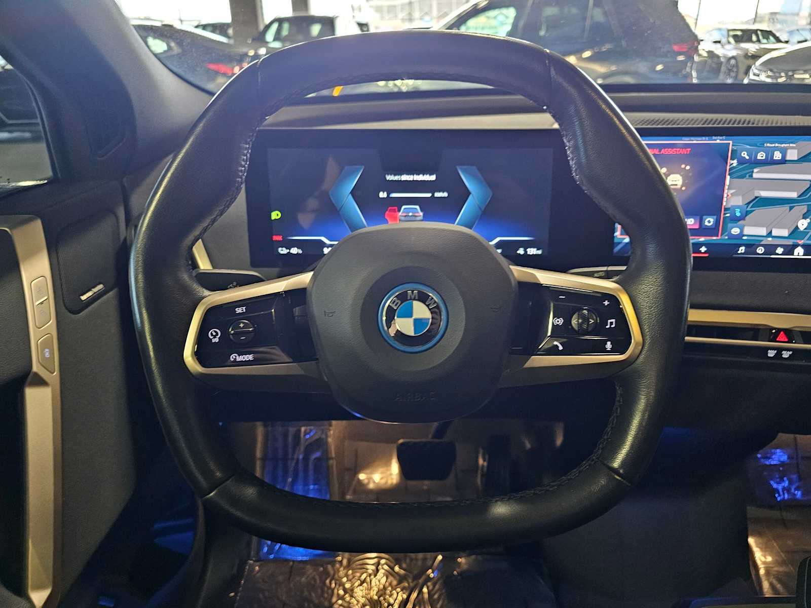 Thumbnail: 2024 BMW iX - 8