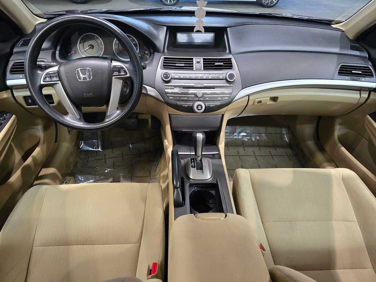 Thumbnail: 2011 Honda Accord - 11