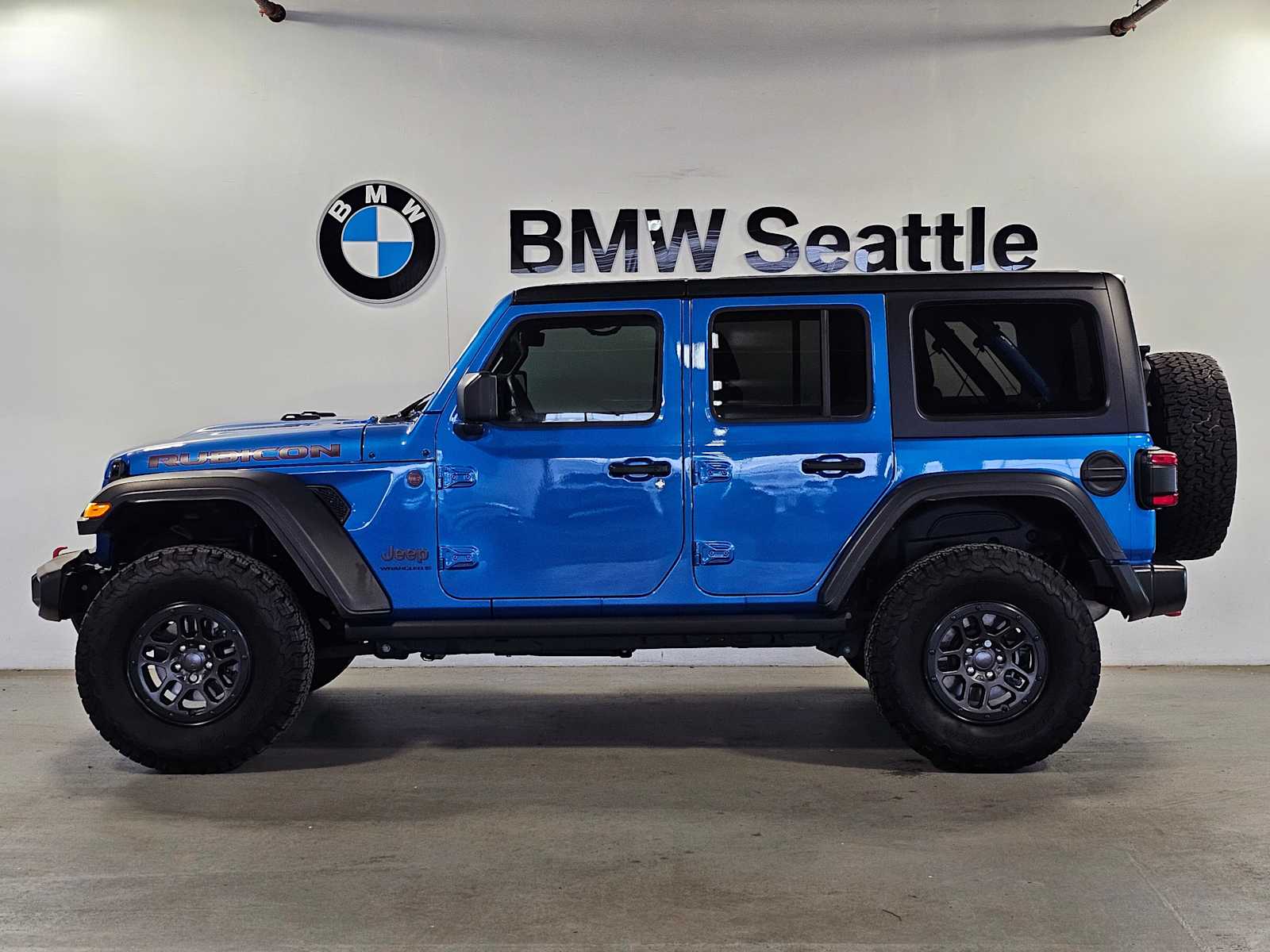 Thumbnail: 2023 Jeep Wrangler - 3