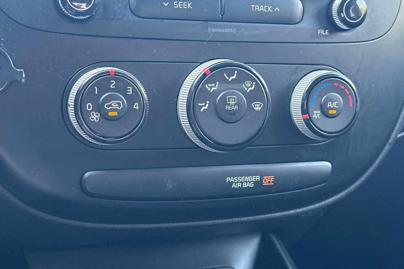 Thumbnail: 2019 Kia Soul - 20