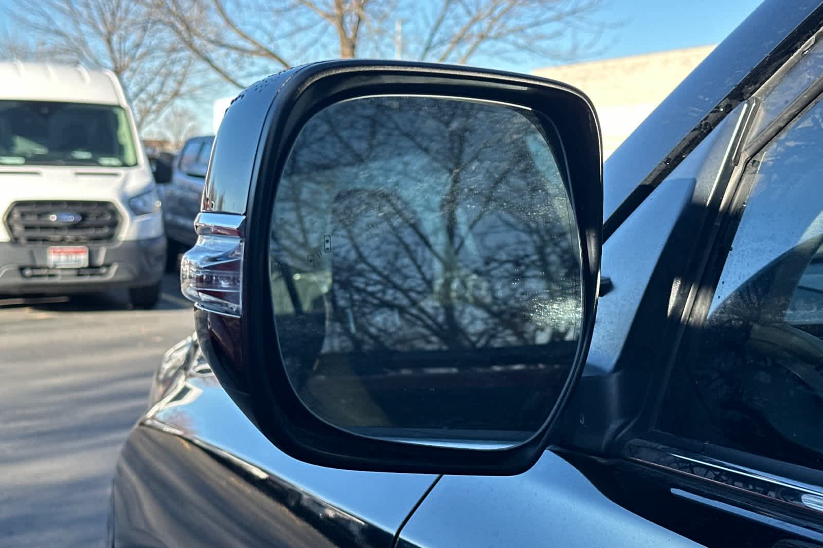 Thumbnail: 2023 Lexus GX - 10