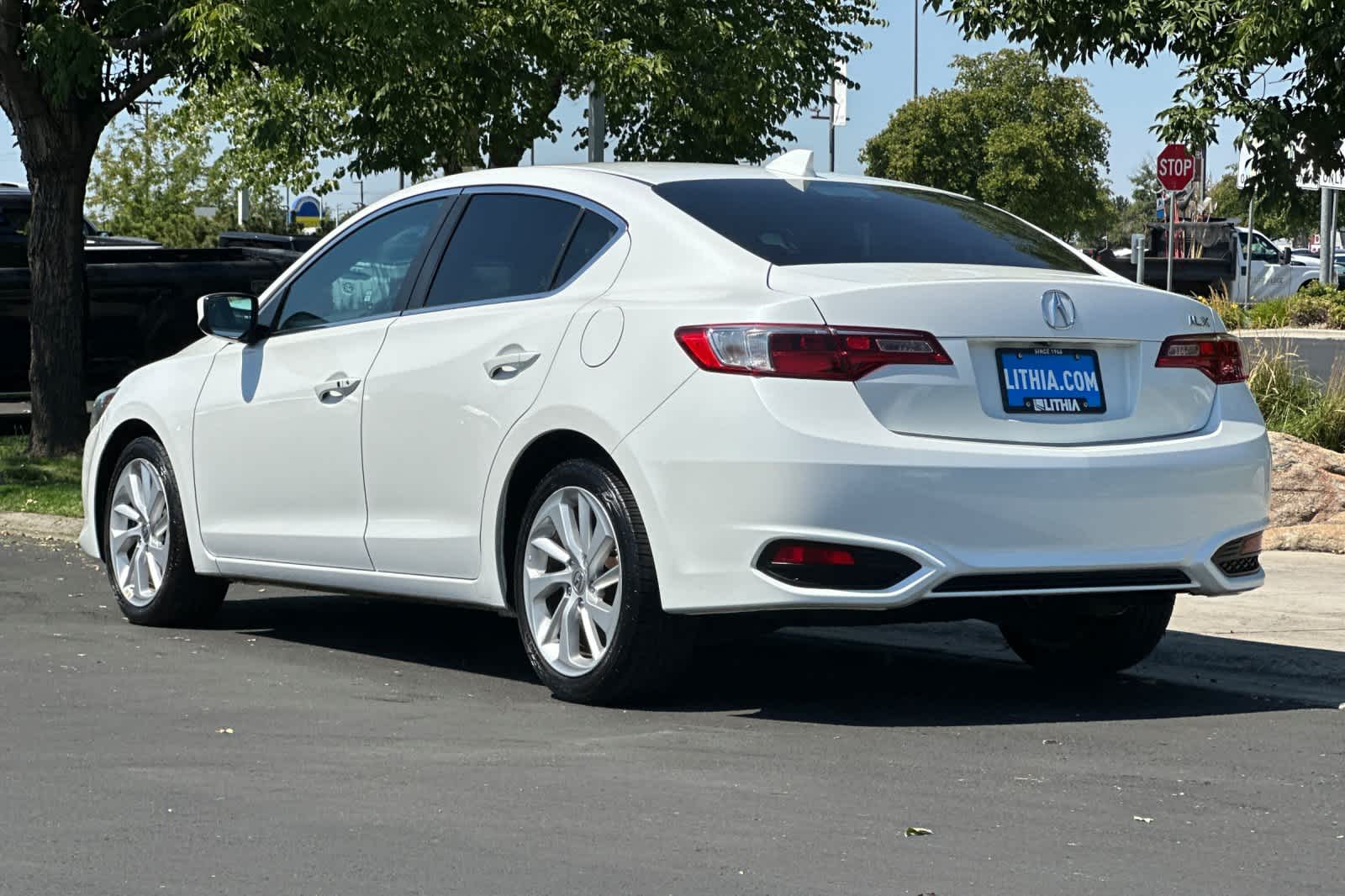 Thumbnail: 2017 Acura ILX - 6