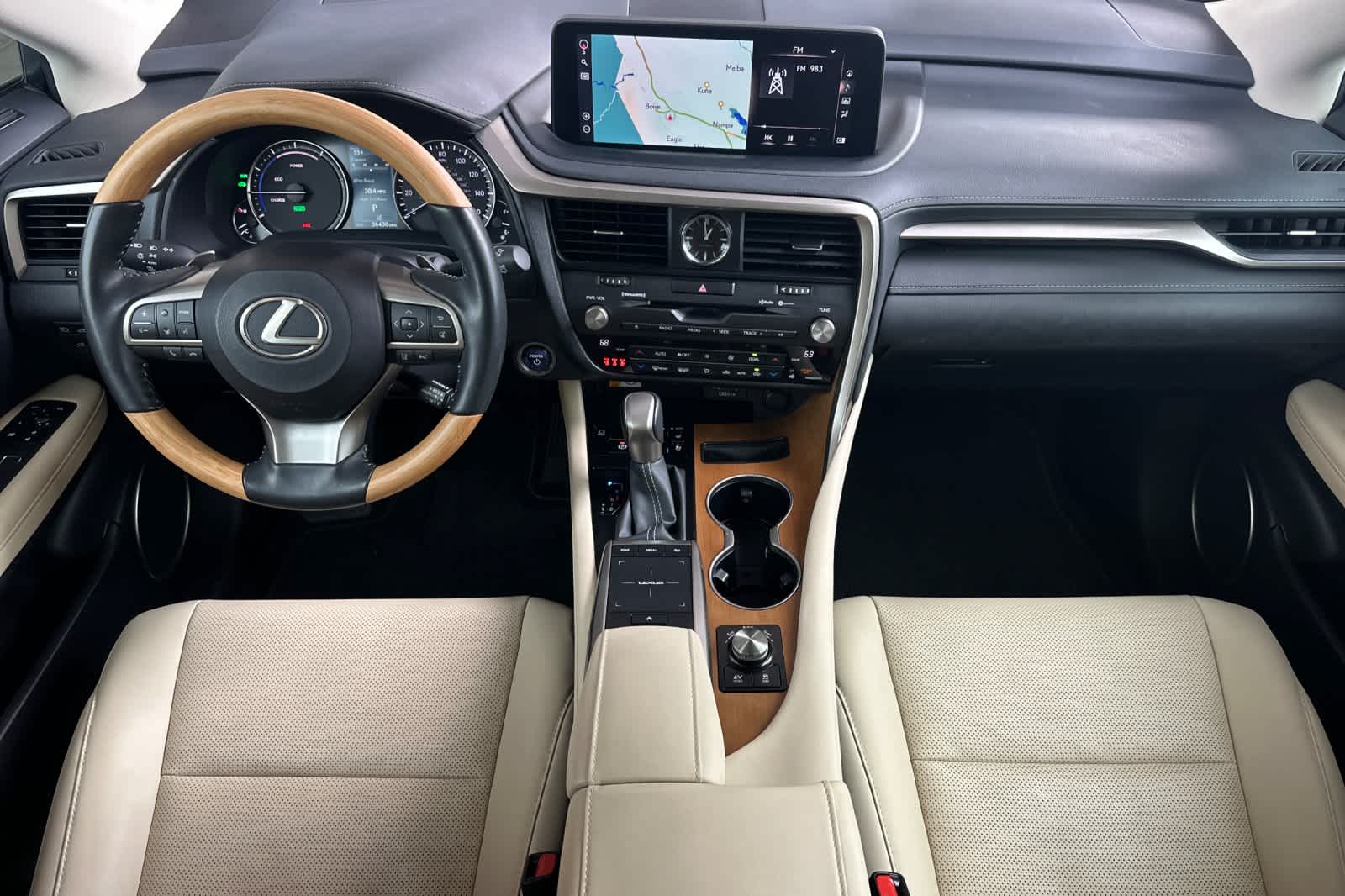 Thumbnail: 2022 Lexus RX - 3