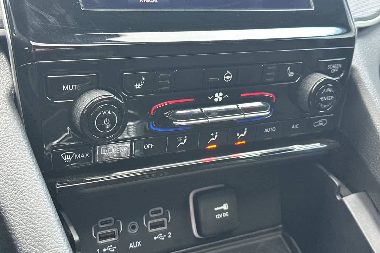 Thumbnail: 2025 Jeep Grand Cherokee - 20