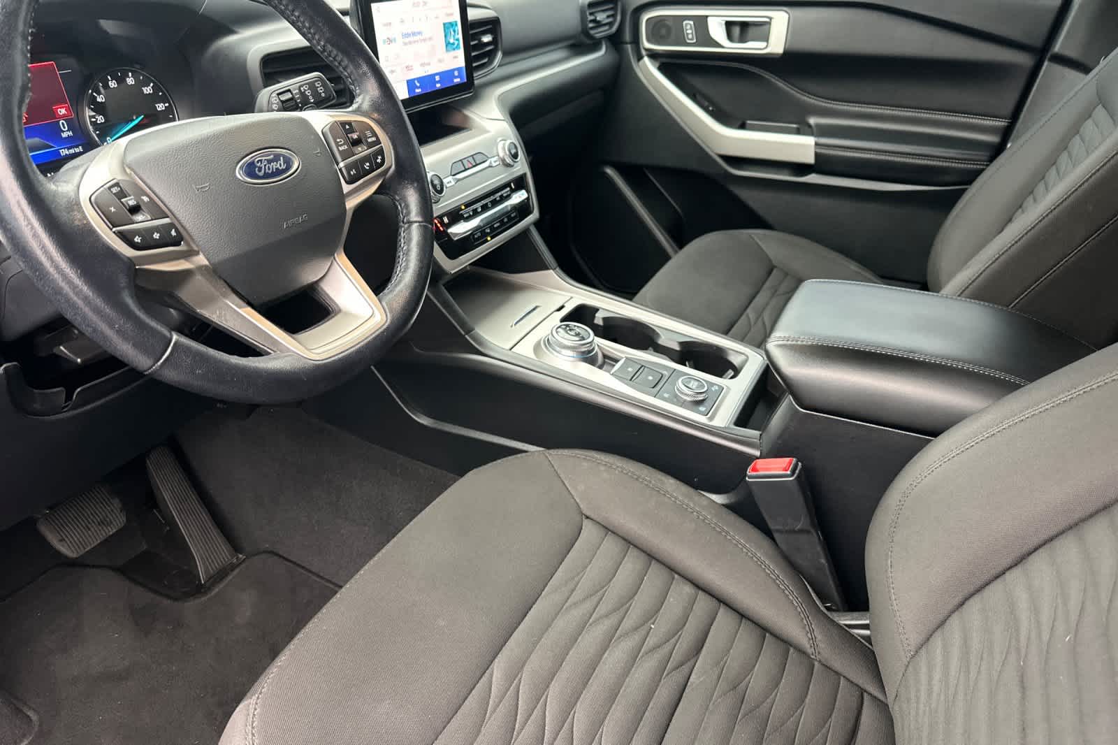 Thumbnail: 2021 Ford Explorer - 11