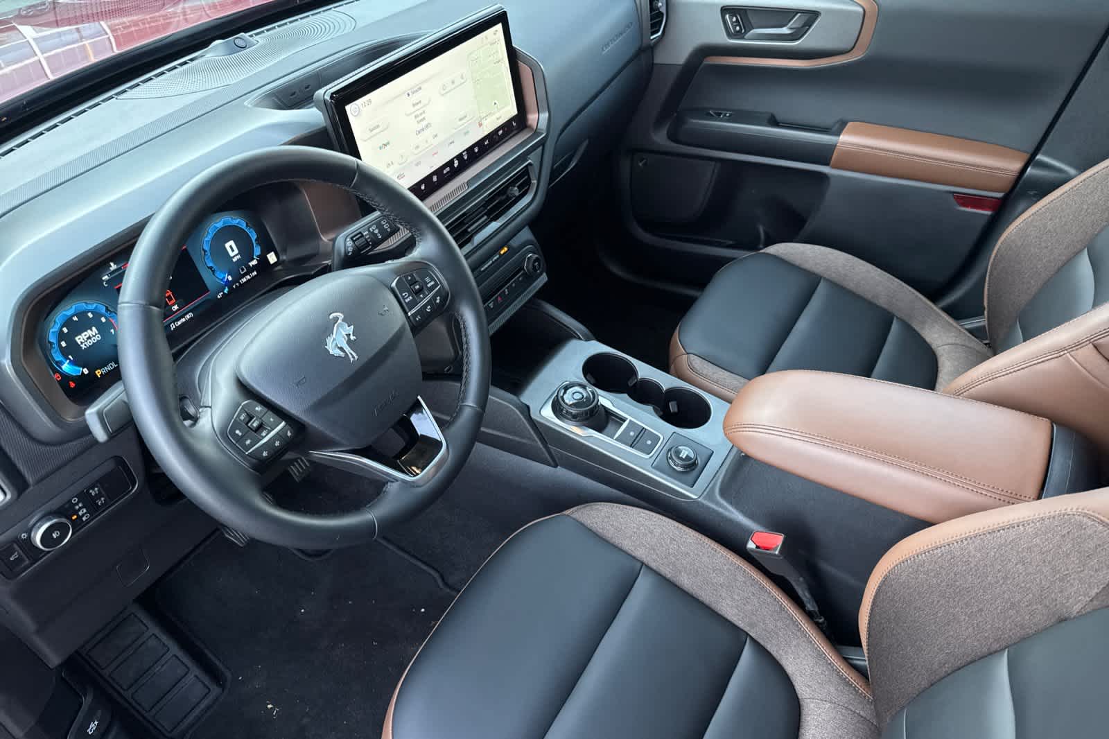 Thumbnail: 2025 Ford Bronco Sport - 11