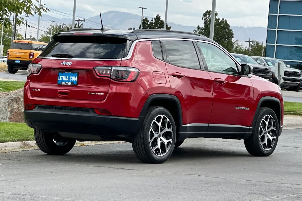Used 2025 Jeep Compass Limited SUV