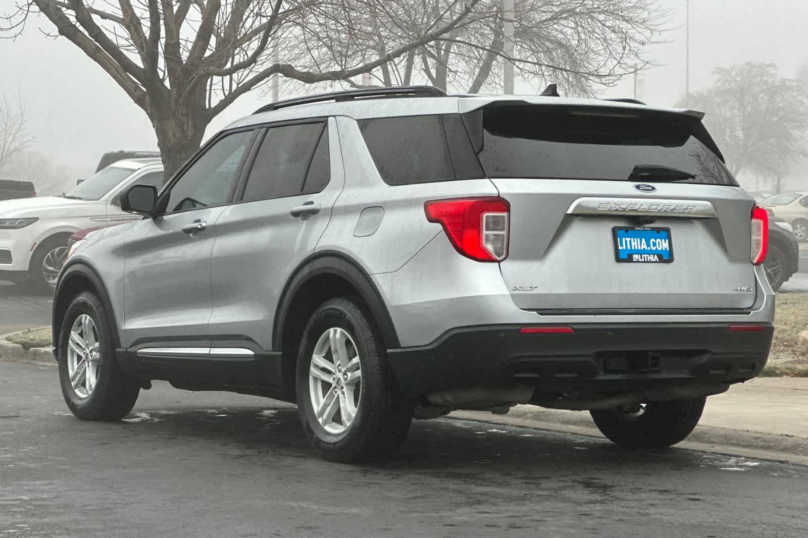 Thumbnail: 2021 Ford Explorer - 6