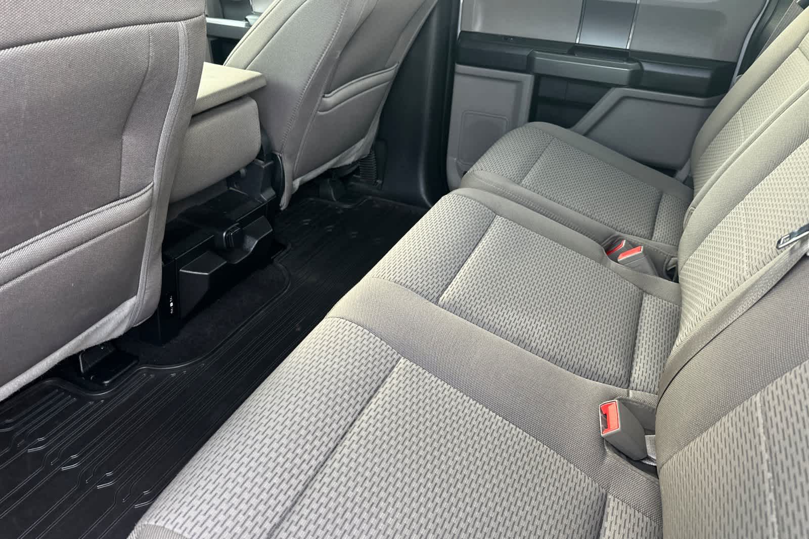 2020 Ford F-150 XLT photo 4