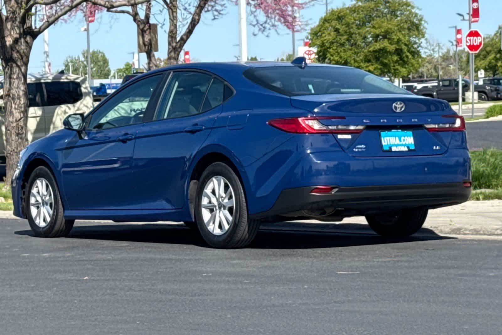 Thumbnail: 2025 Toyota Camry - 6