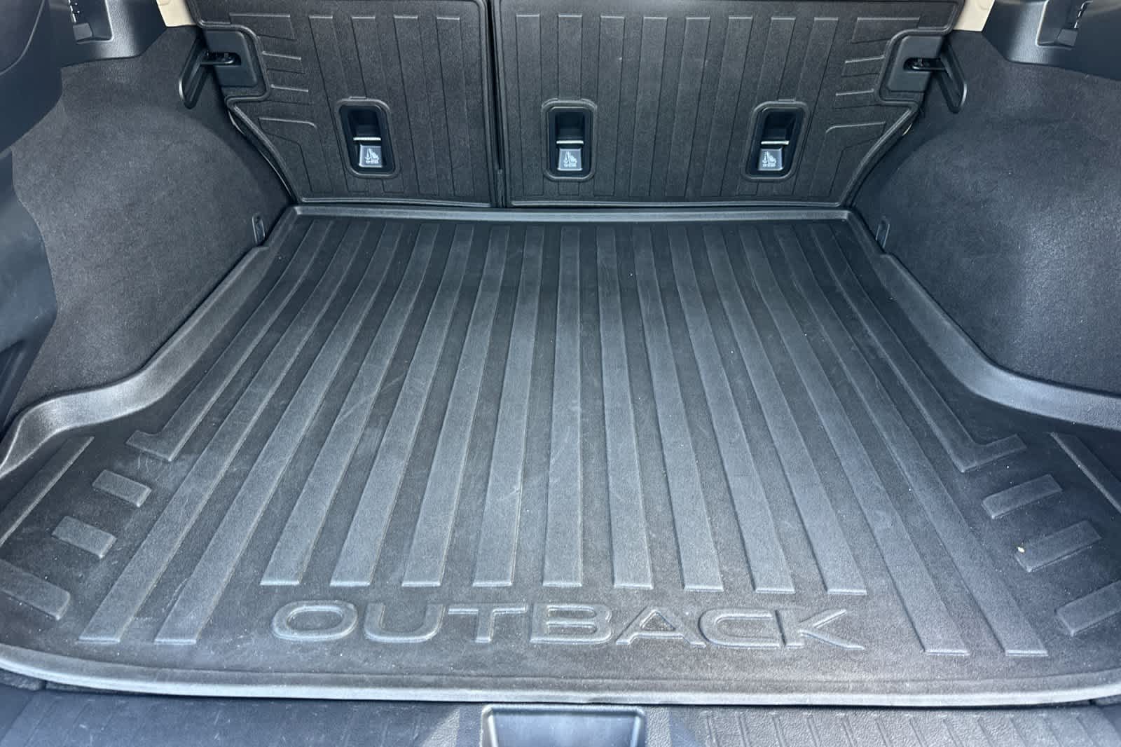 Thumbnail: 2018 Subaru Outback - 15