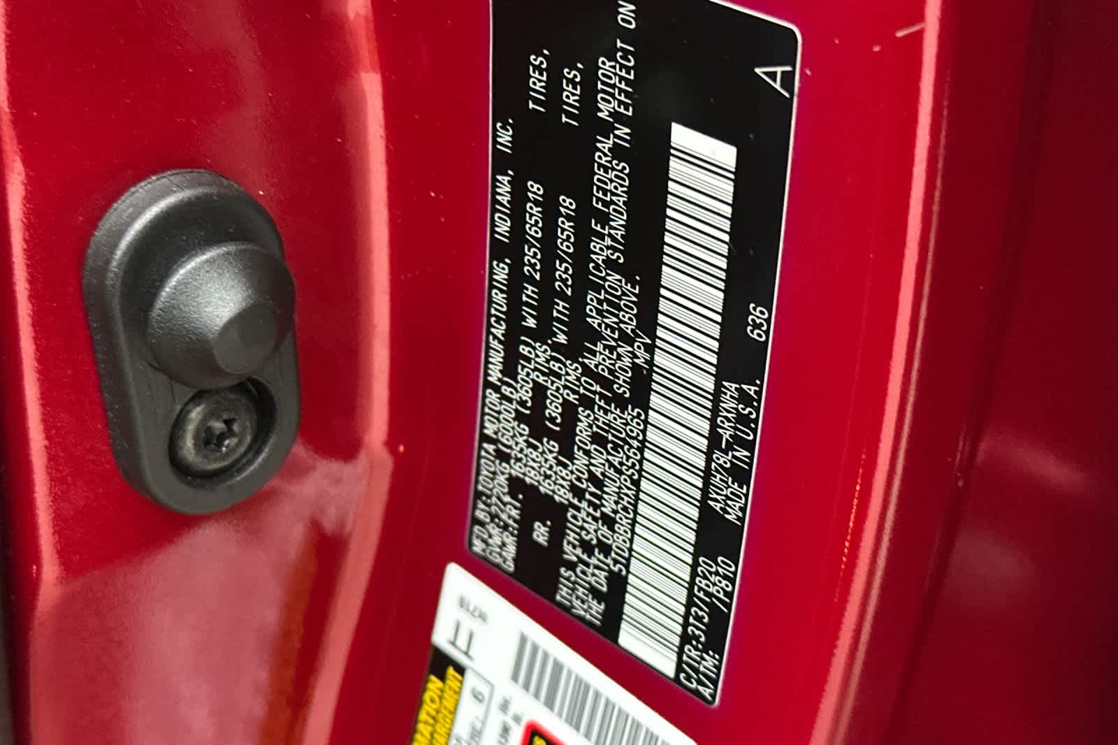 Thumbnail: 2023 Toyota Highlander - 30