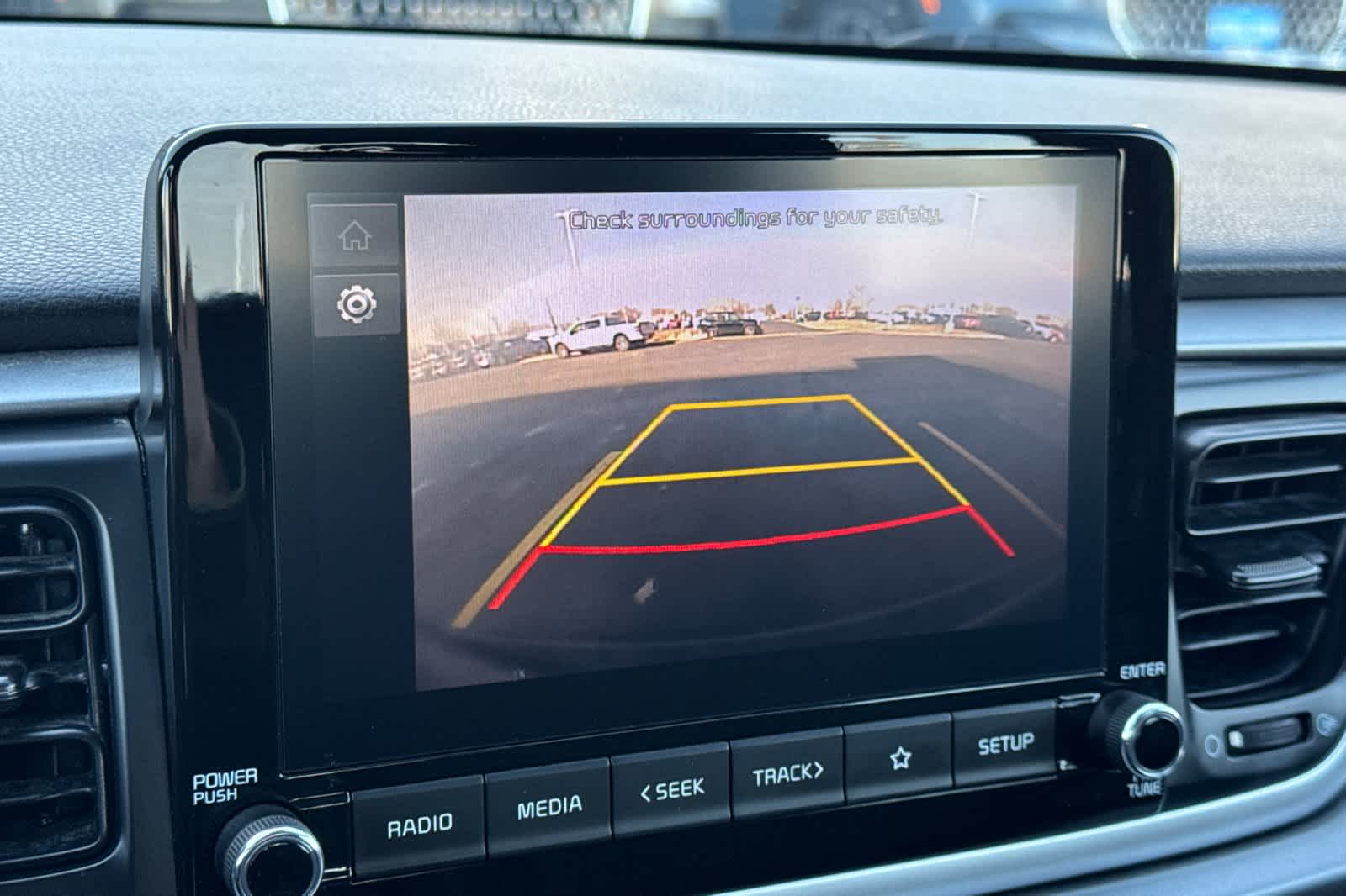 Thumbnail: 2022 Kia Rio - 19