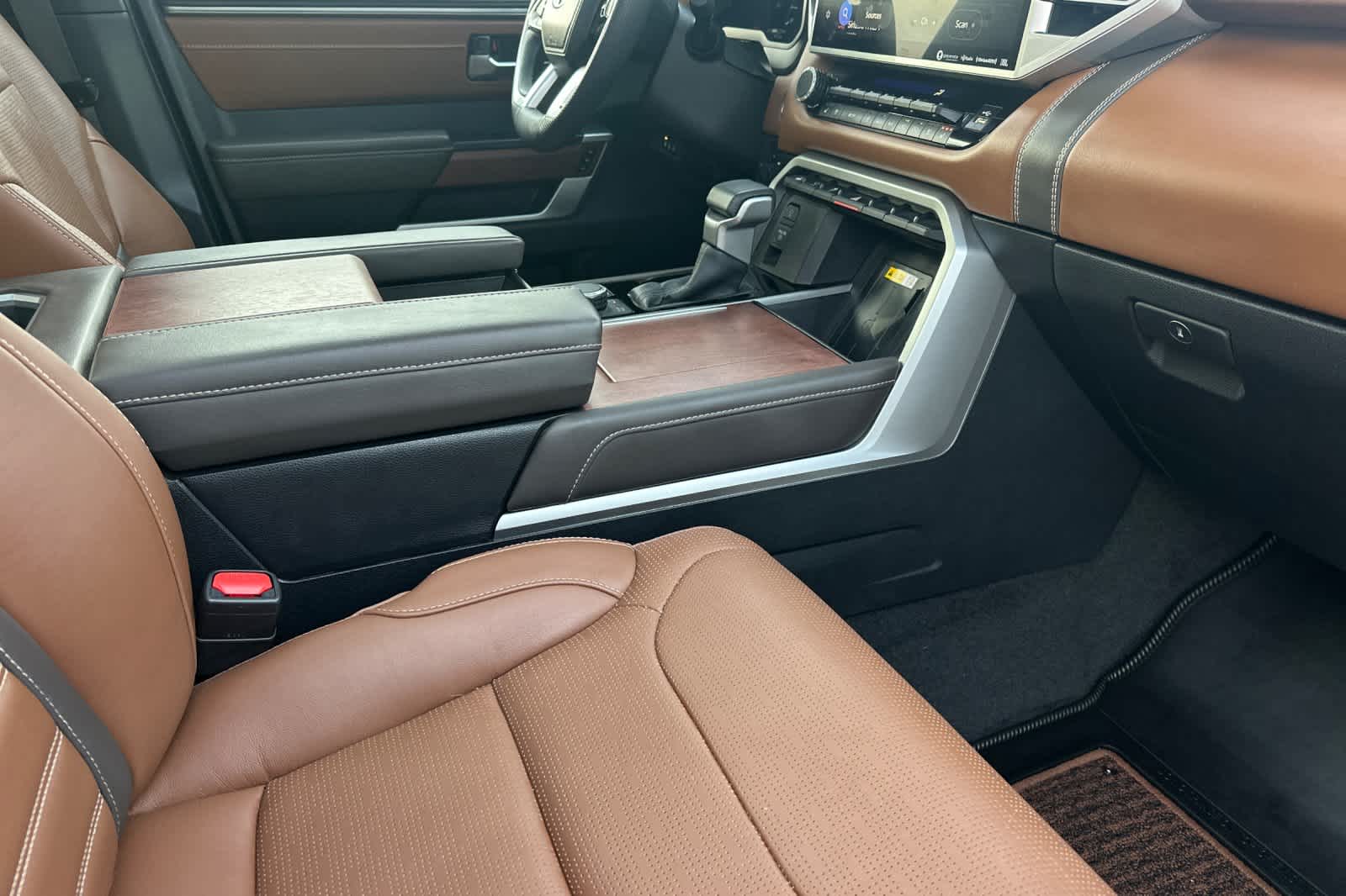 Thumbnail: 2024 Toyota Tundra - 15